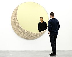 fernando mastrangelo sculpts hand-dyed mirrors to reflect beauty of dubai