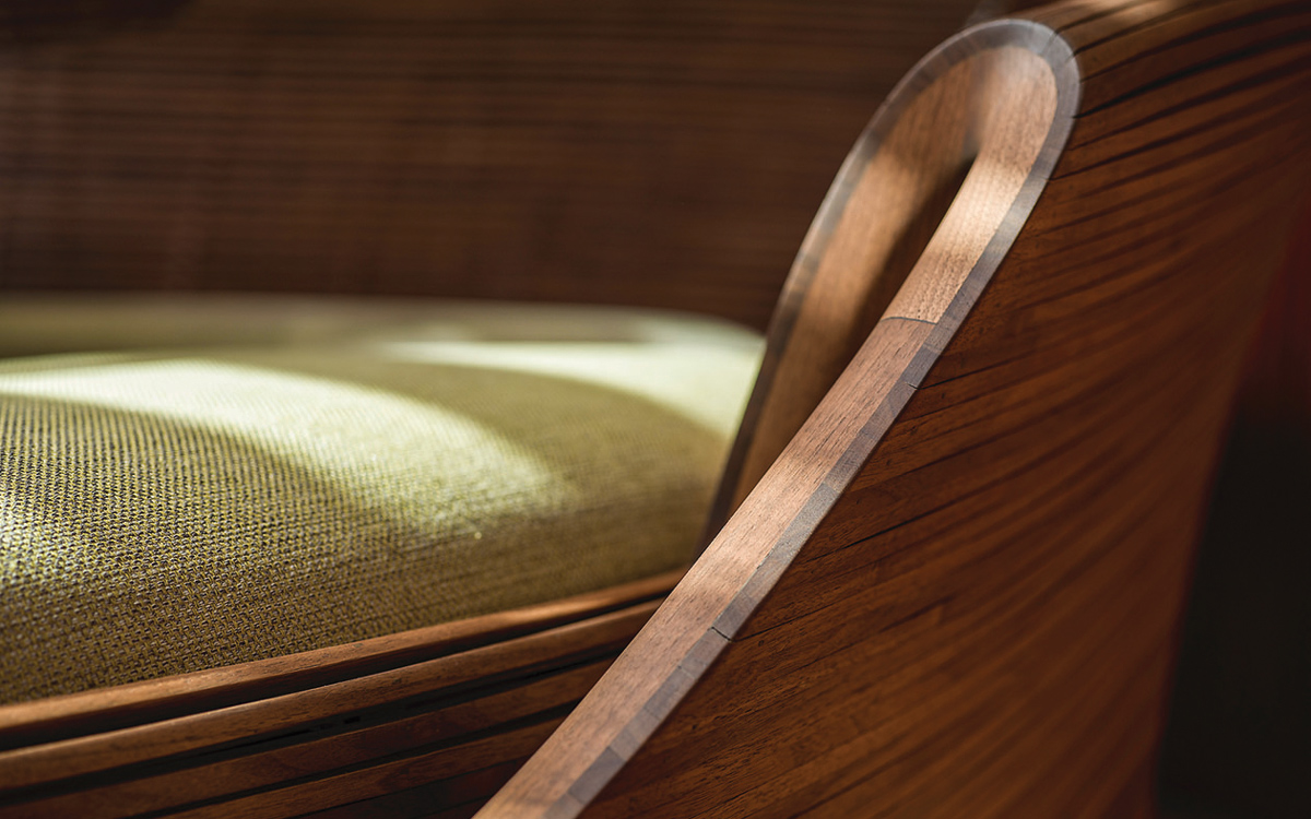 spirit-111-superyacht-geist-interior-detail-credit-Mike-Jones-Waterline-Media